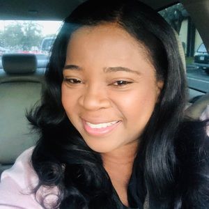 Meet your Posher, Michele